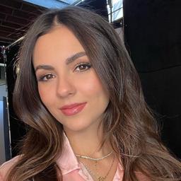 Victoria Justice 