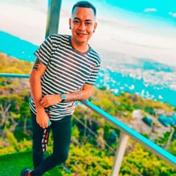 Diyey Emerson el mago melódico 