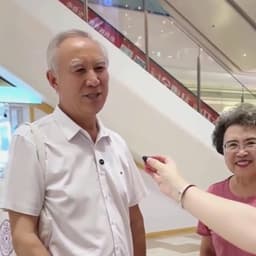 1107采访老爷爷w