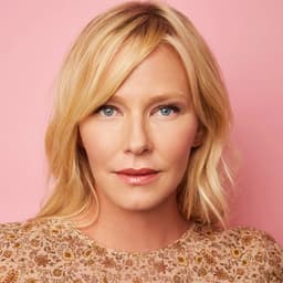 Kelli Giddish