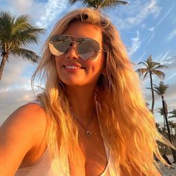 Courtney 