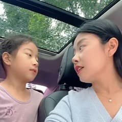 车里母女妈