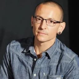 Честер Беннингтон