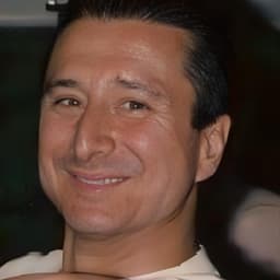 Steve Perry 