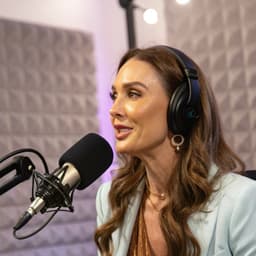 Personagem Mulher Nova Inglês 1