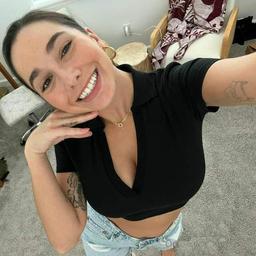 Daniella 