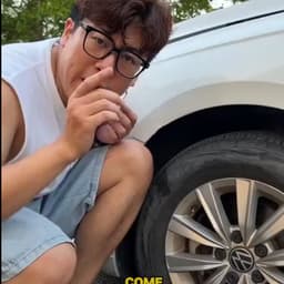 卷毛男剧情-英语