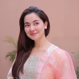 Hania amir