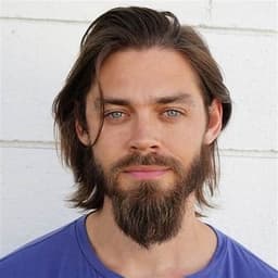 Tom Payne -ator de The Walking Dead