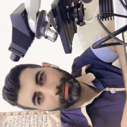 علي البياتي