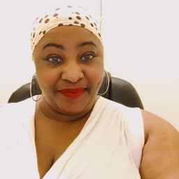 Mary Adewoye (Larrybe}