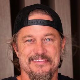 Travis fimmel 