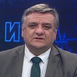 ведущий