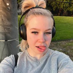 Lexi cry
