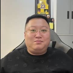 23球衣黑衣东北口音男