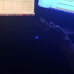 Voz do reporter Veo3