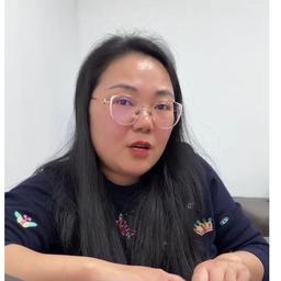 雷妈w