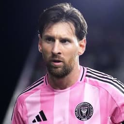 ميسي سوكرتا