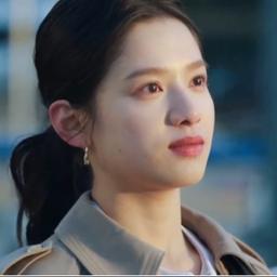 张婧仪