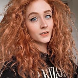 Janet Devlin
