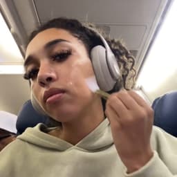 Plane creative collagen mask