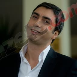 مراد علمدار 