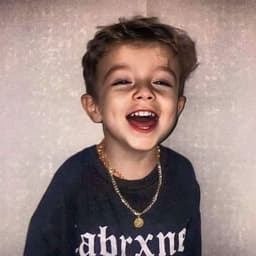 مصطفى المومري 