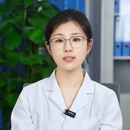 绿植清纯白大褂女医生