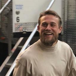 Charlie Hunnam 