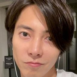 Tomohisa Yamashita 