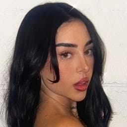 Nicki Nicole( Grammys version)