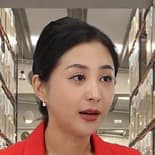 他李康女年演员