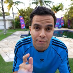 Luiz triste