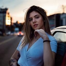 moni vidente 