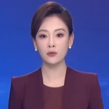 新闻女主播