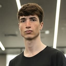 voz andressss español