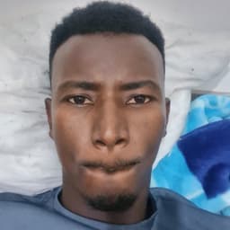 النور فضل الله ادم 