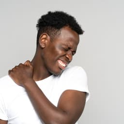 voix cloner docteur spray