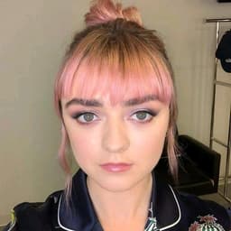 Maisie Williams 