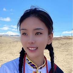 藏族女孩