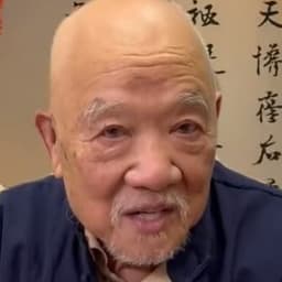 年过半百老爷爷