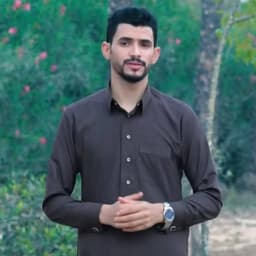  احميده البرهومي