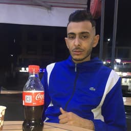 السلام عليكم انا اسمي اكرم