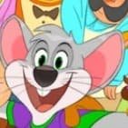 Chuck E. Cheese(Nathan Kress)