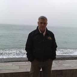 Гога Иванов