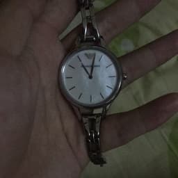 粉底液女达人英语