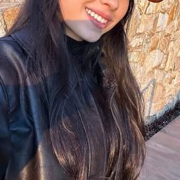 Larissa 