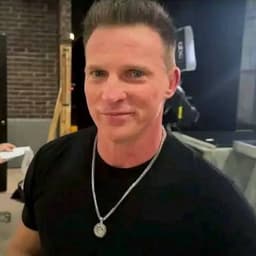 Steve Burton 