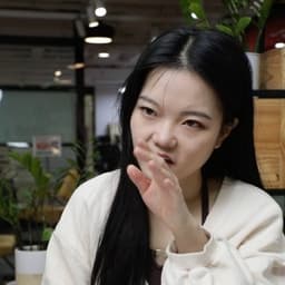 杨荷-室内20241127