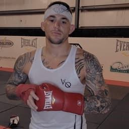 Дастин Порье 